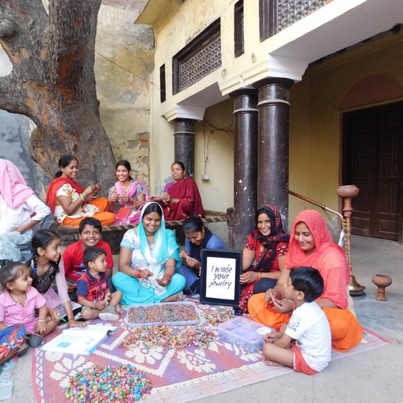 Fair Trade Small Drop Earrings Recycled Kantha Fabric Bead Boho Handmade Crafted - Picture 11 of 15